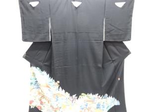 未使用品　作家物　手描き友禅庭園風景模様留袖（比翼付き）